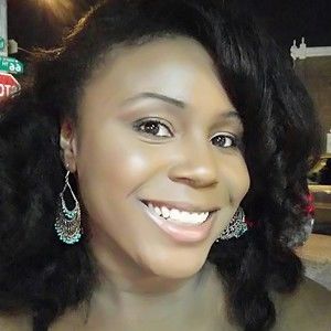 Meet your Posher, Posh